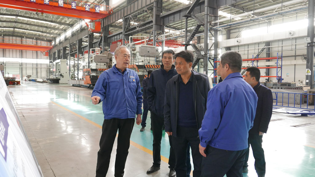 市發(fā)改委監(jiān)察組到星火機床公司調研