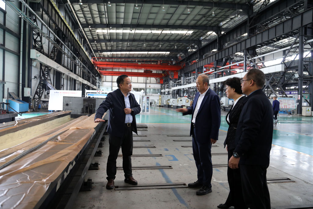 甘肅省教育廳領(lǐng)導(dǎo)張國(guó)珍一行到甘肅星火公司調(diào)研