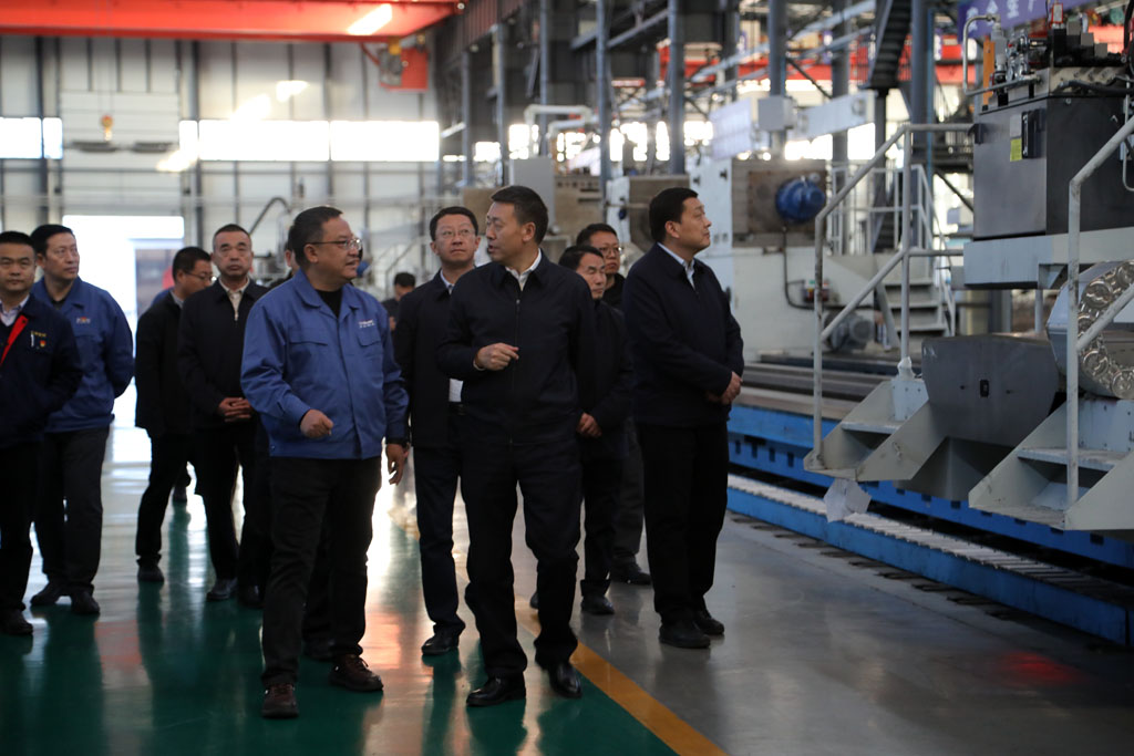 副省長雷思維來星火數(shù)控公司調研